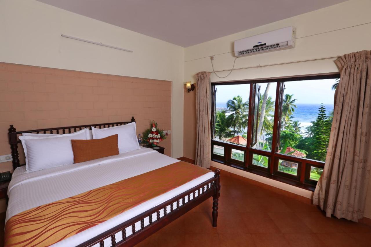 Getaway Beach Resort Ковалам Екстериор снимка