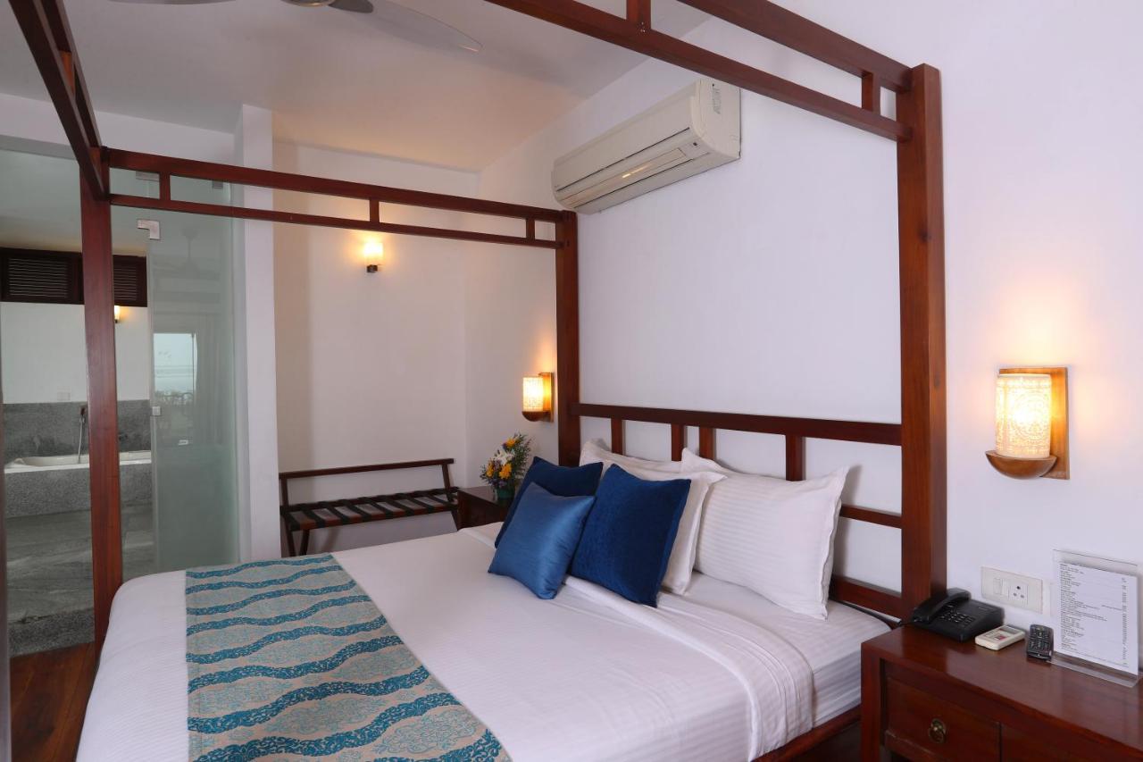 Getaway Beach Resort Ковалам Екстериор снимка