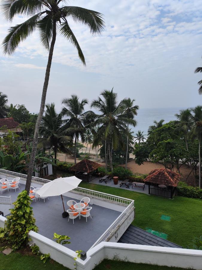 Getaway Beach Resort Ковалам Екстериор снимка