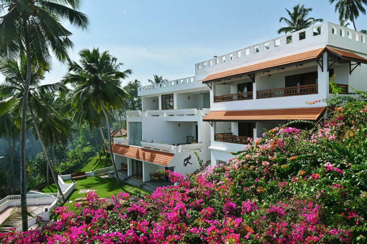 Getaway Beach Resort Ковалам Екстериор снимка