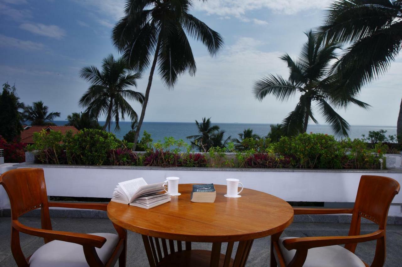 Getaway Beach Resort Ковалам Екстериор снимка
